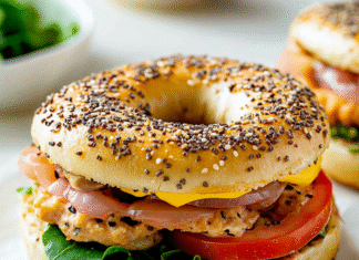 Irresistible Bagel Sandwich: A Flavorful Delight