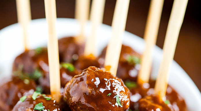 Irresistible Cocktail Meatballs: A Party Favorite Recipe