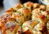 Irresistible Garlic Parmesan Pull-Apart Bread Recipe