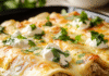 Delicious Sour Cream Chicken Enchiladas Recipe – Easy & Creamy