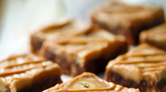 Irresistible Banana Blondies: The Ultimate Sweet Treat