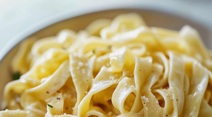 Comforting Buttered Noodles: A Quick & Cozy Recipe