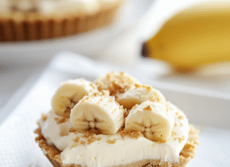 Irresistible No Bake Mini Banana Cream Pie Recipe